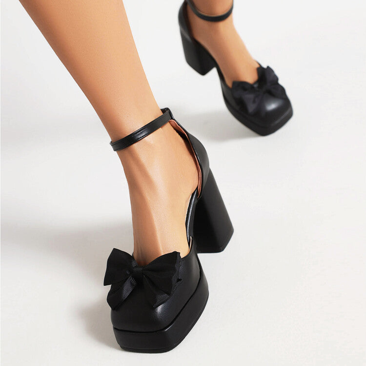 Chic Orthopedic Sandals with Unique Design