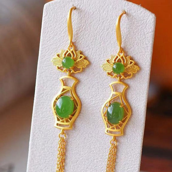 Elegant Silver Earring for Every Occasion