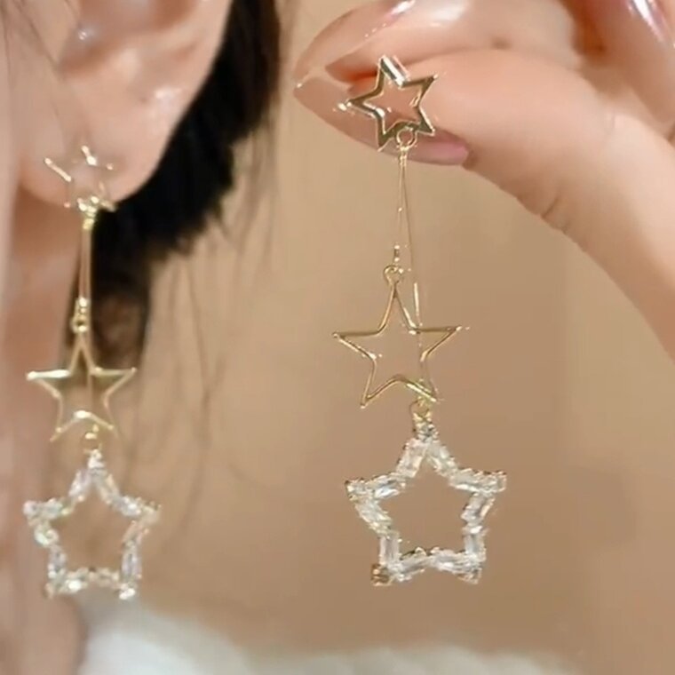 Stunning Earring for Daily Wear