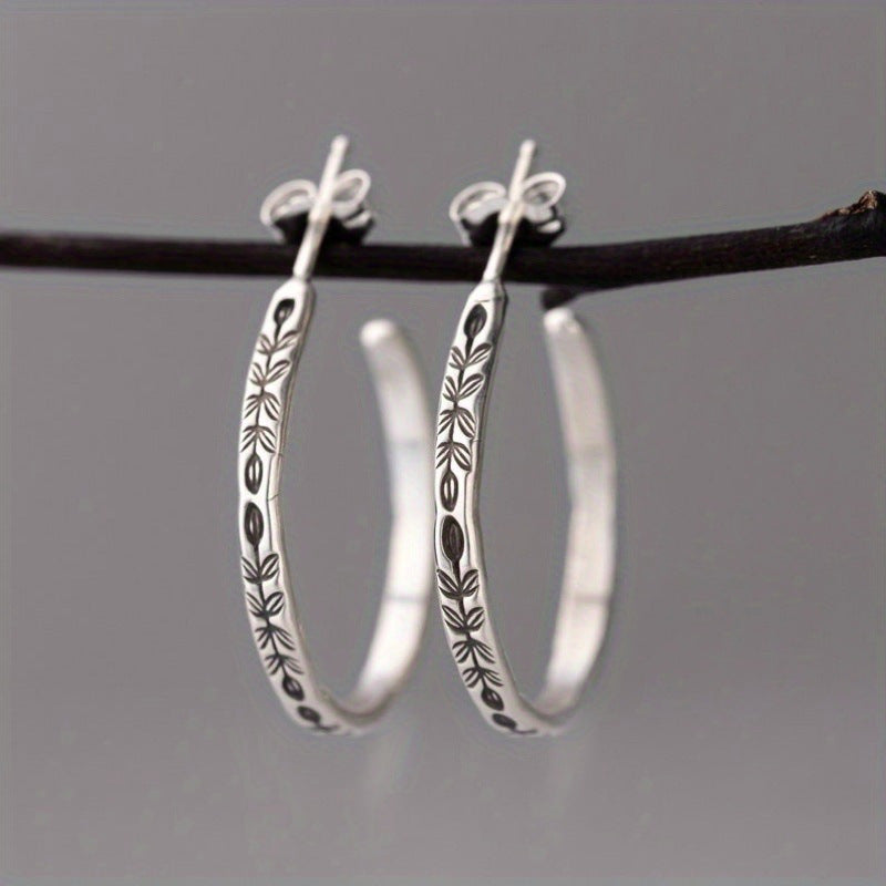 Charming Piece for Any Occasion