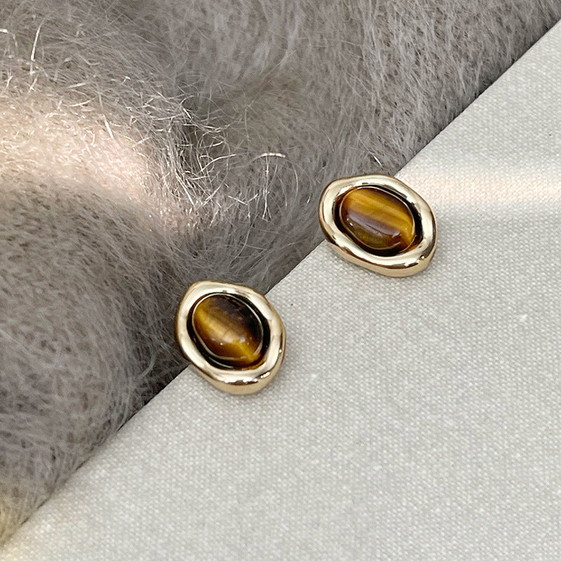 Elegant Piece for Every Occasion