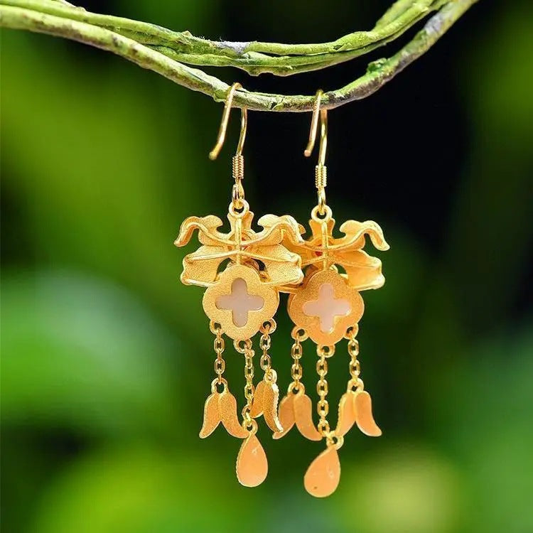 Classic Silver Earring with Timeless Appeal