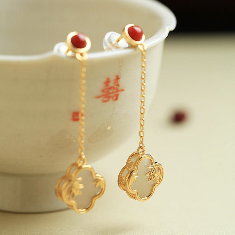 Elegant Gold Earring for Every Occasion