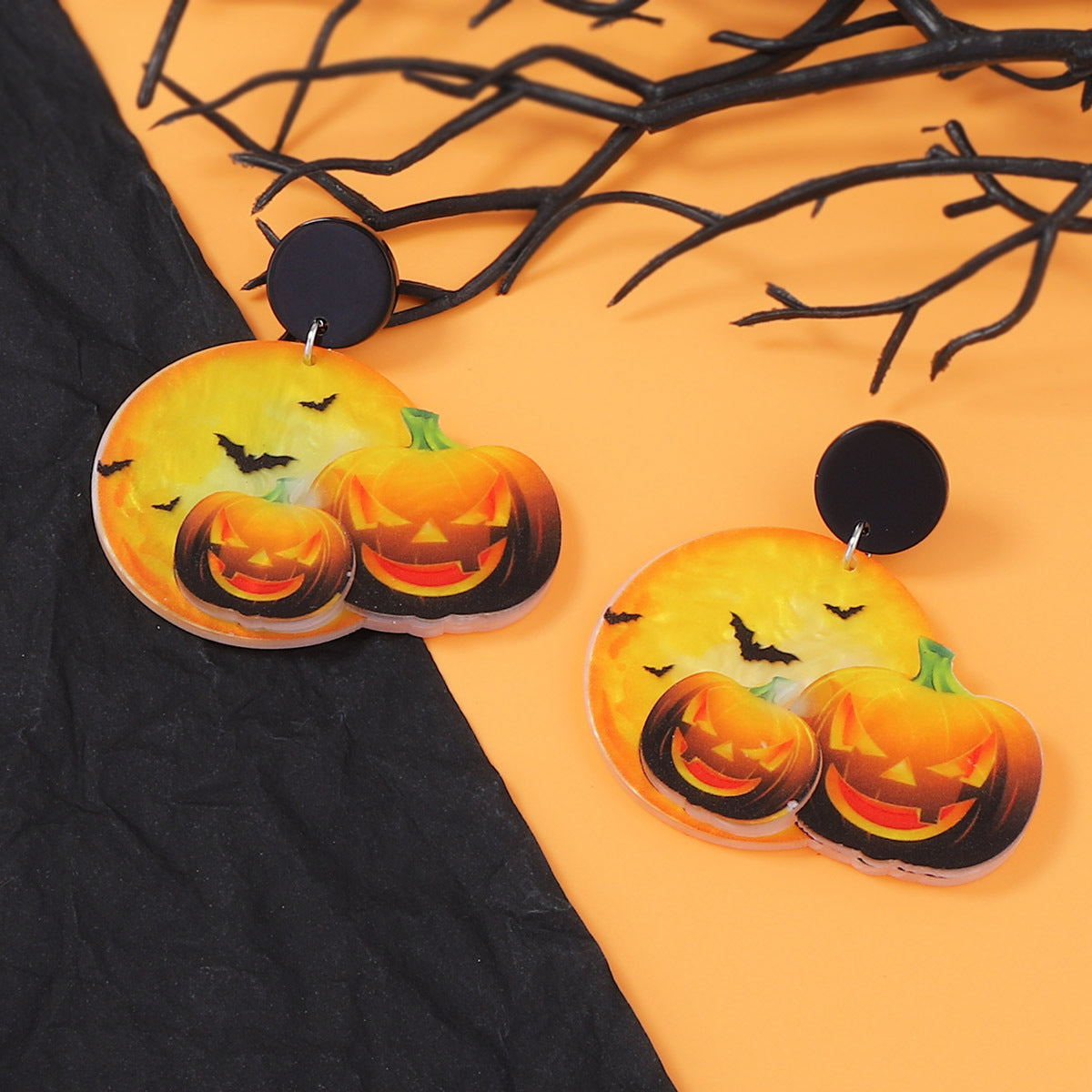 Charming Piece for Any Occasion