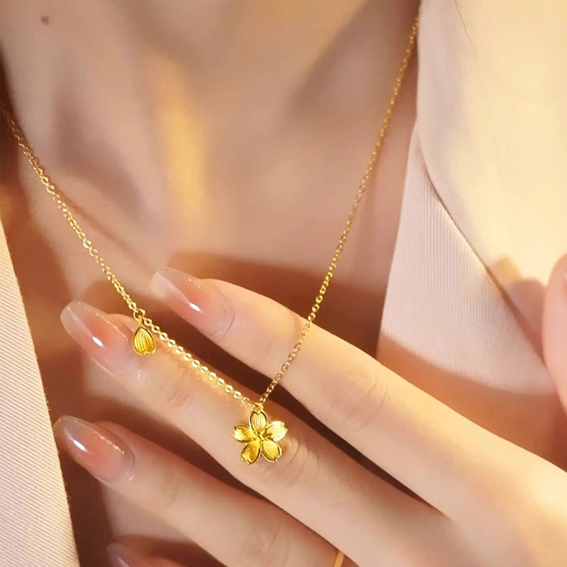 Charming Gold Necklace for Any Occasion