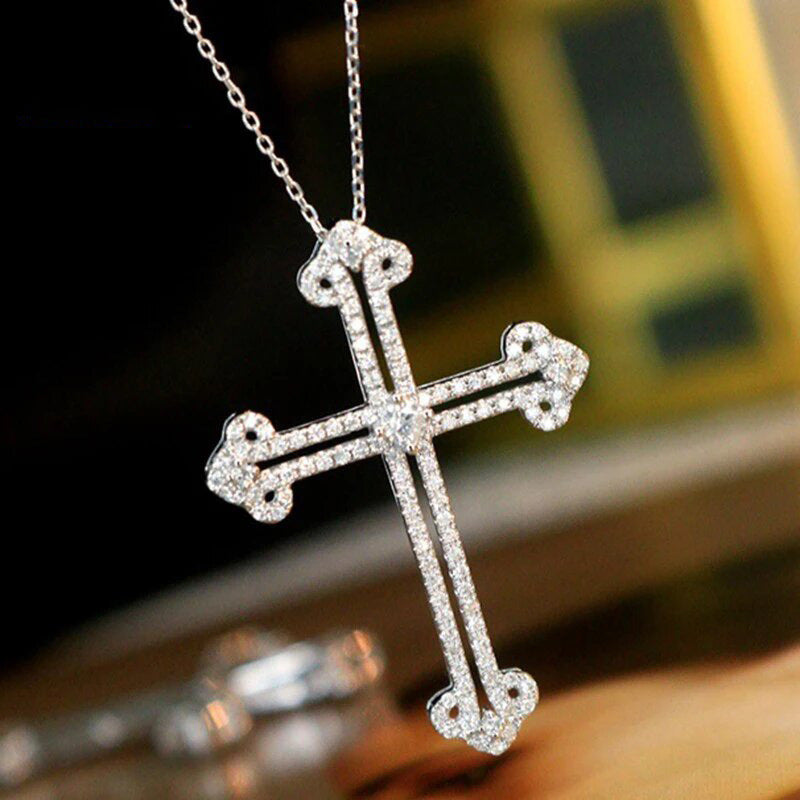 Charming Piece for Any Occasion