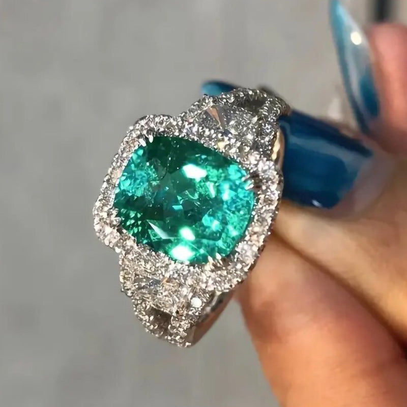 Elegant Piece for Every Occasion