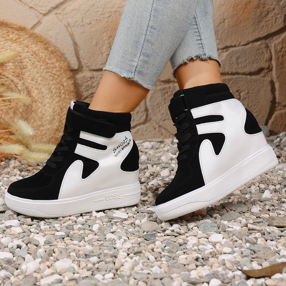 Graceful Orthopedic Sneakers for Modern Look