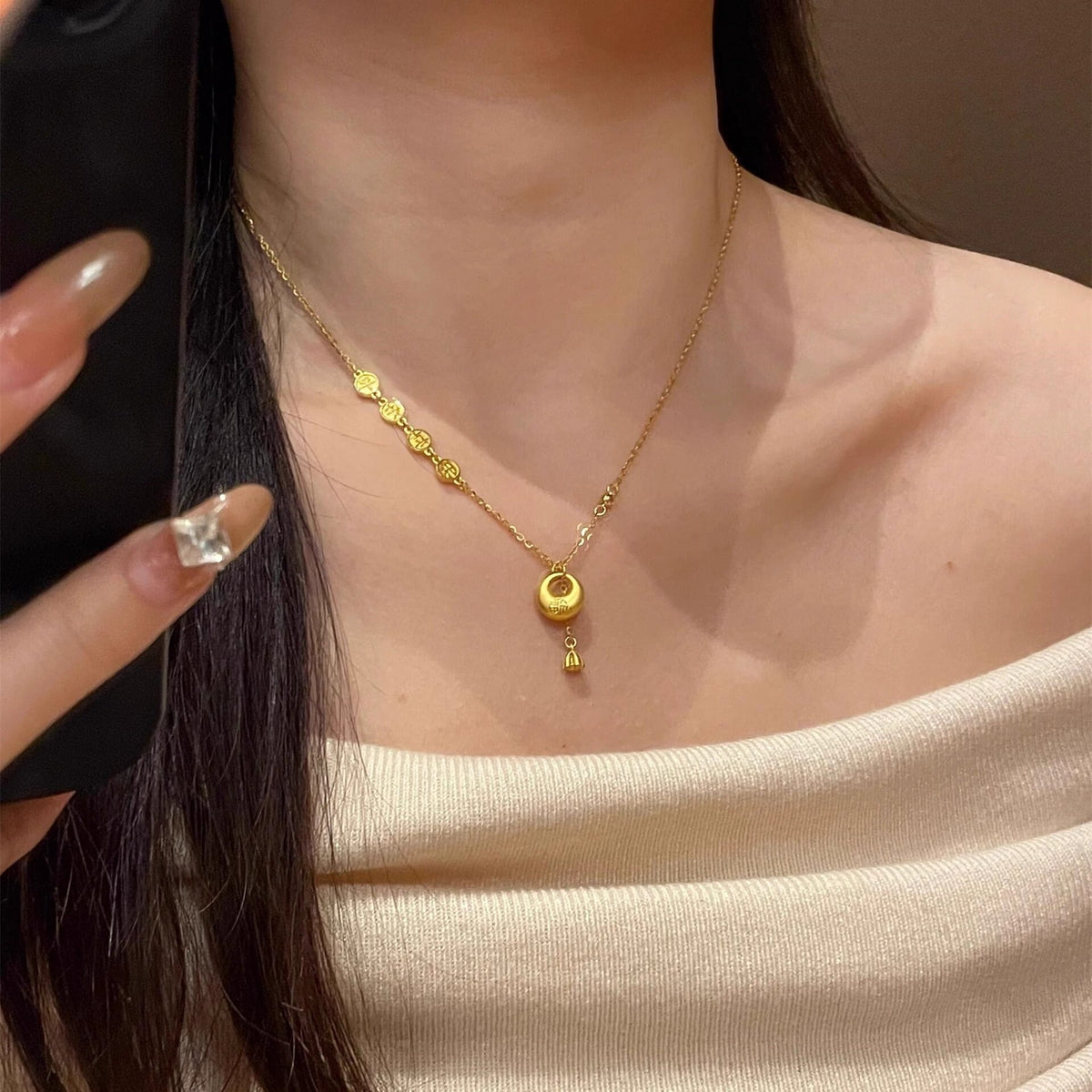 Classic Necklace with Timeless Appeal