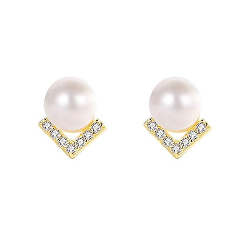 Delicate Artisan Pearl Earring