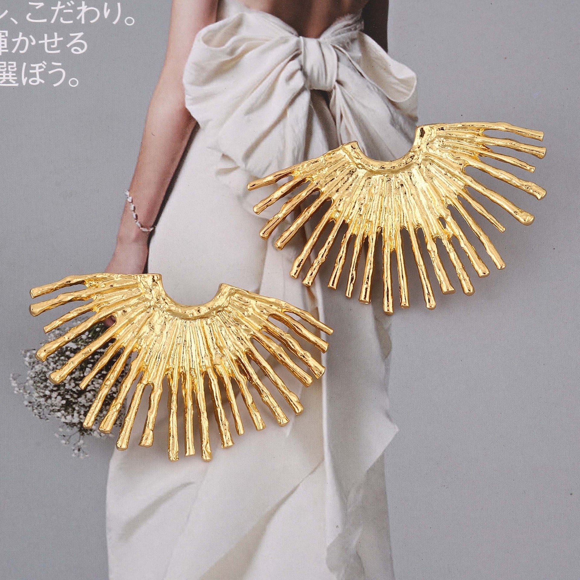 Charming Earring for Any Occasion