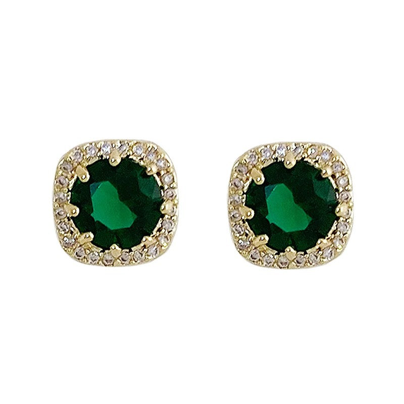 Classic Earring with Timeless Appeal