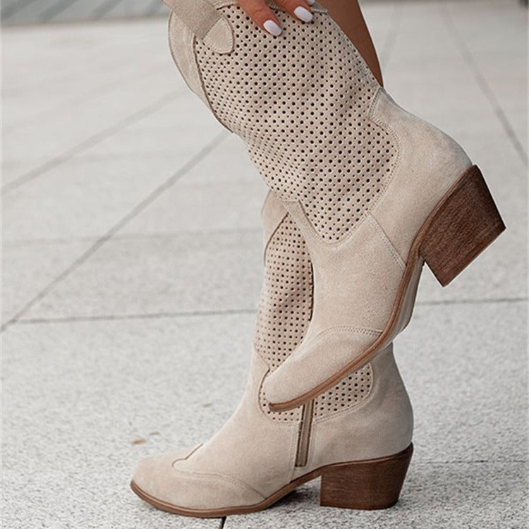 Graceful Orthopedic Boots for Modern Look