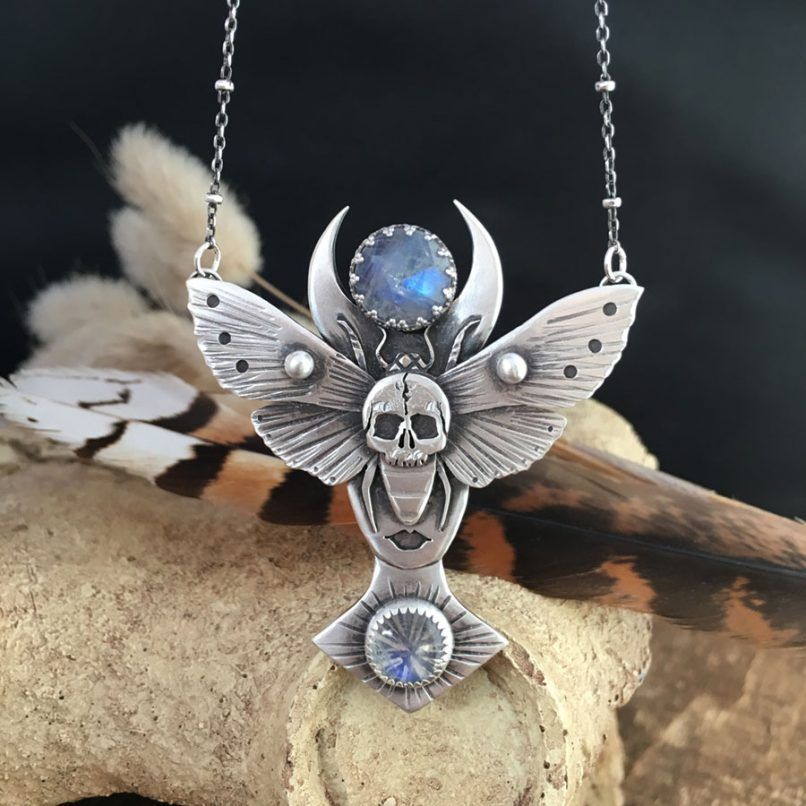 Classic Necklace with Timeless Appeal