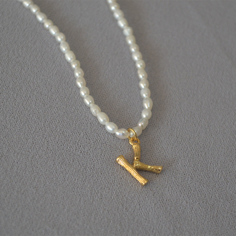 Romantic Pearl Necklace for Special Moments