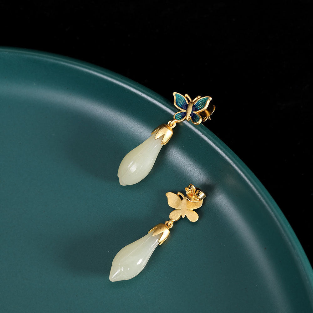 Elegant Gold Earring for Every Occasion