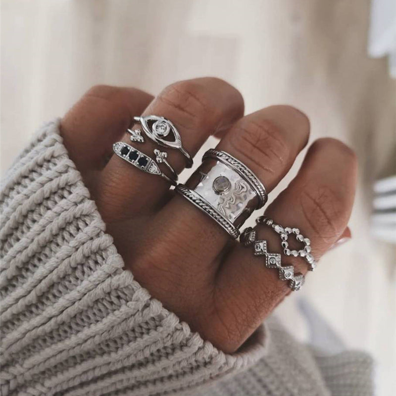 Charming Set for Any Occasion