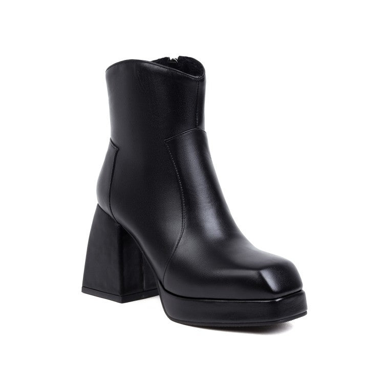 Graceful Orthopedic Boots for Modern Look