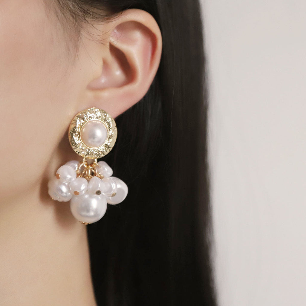 Stunning Pearl Earring for Daily Wear