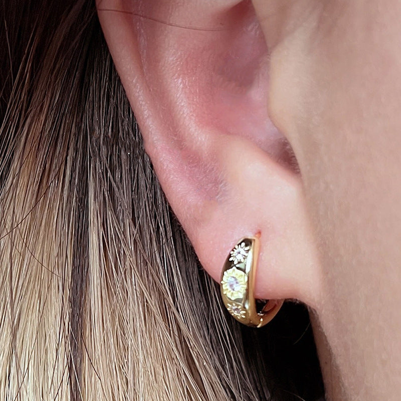 Delicate Artisan Gold Earring