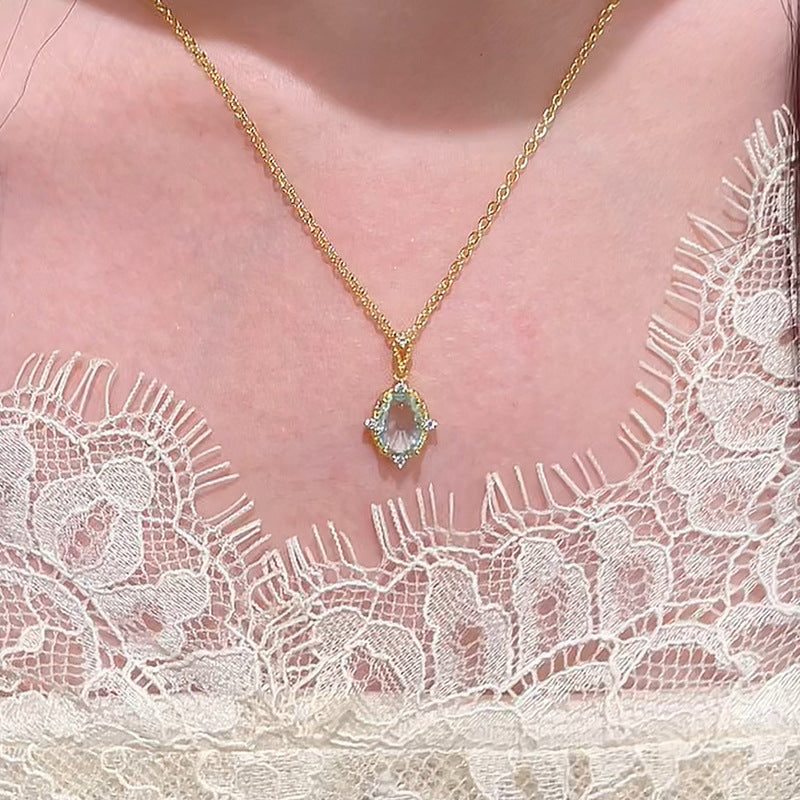 Stunning Necklace for Daily Wear
