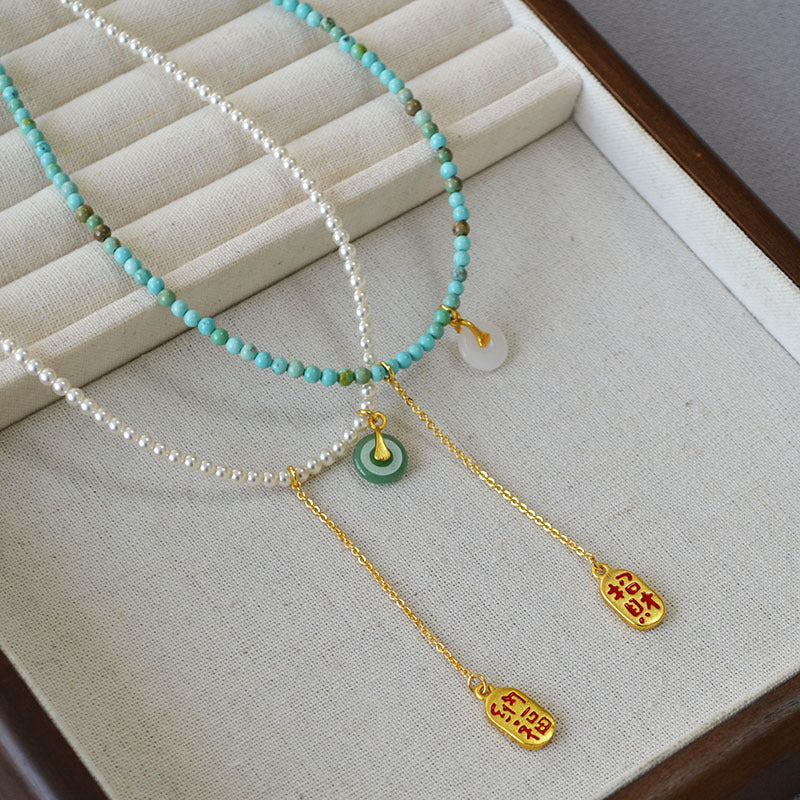 Classic Gold Necklace with Timeless Appeal