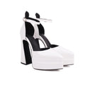 Chic Orthopedic Sandals with Unique Design