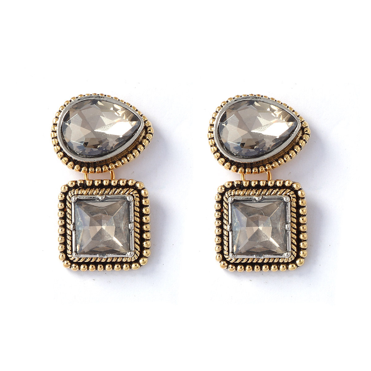 Charming Piece for Any Occasion