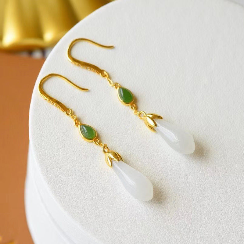 Beautiful Silver Earring with Unique Style