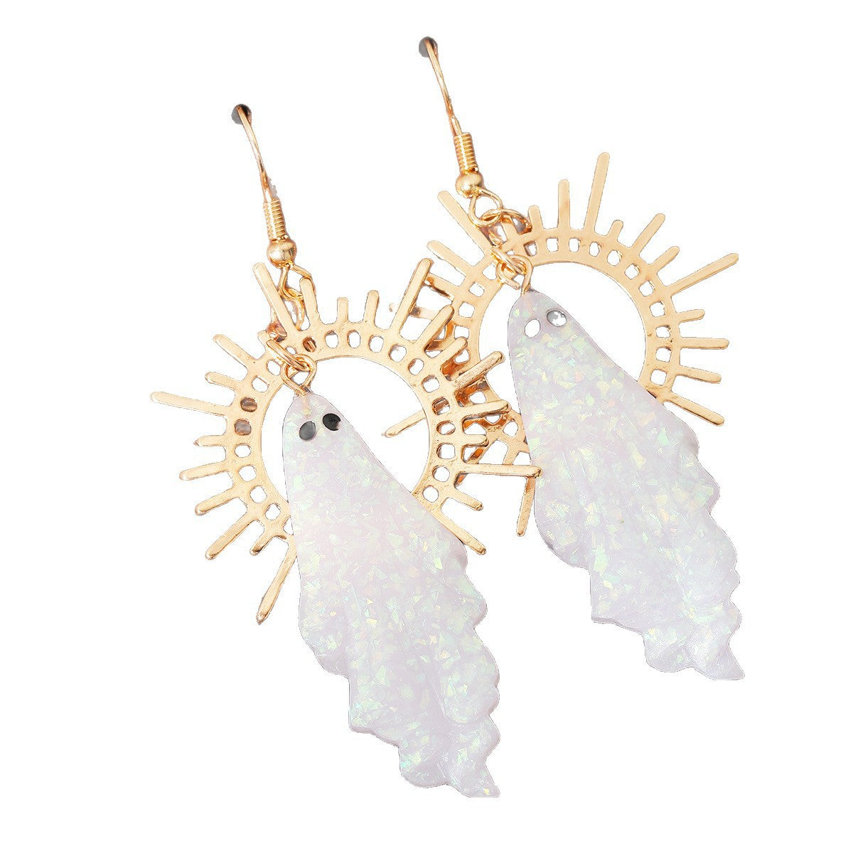 Charming Earring for Any Occasion