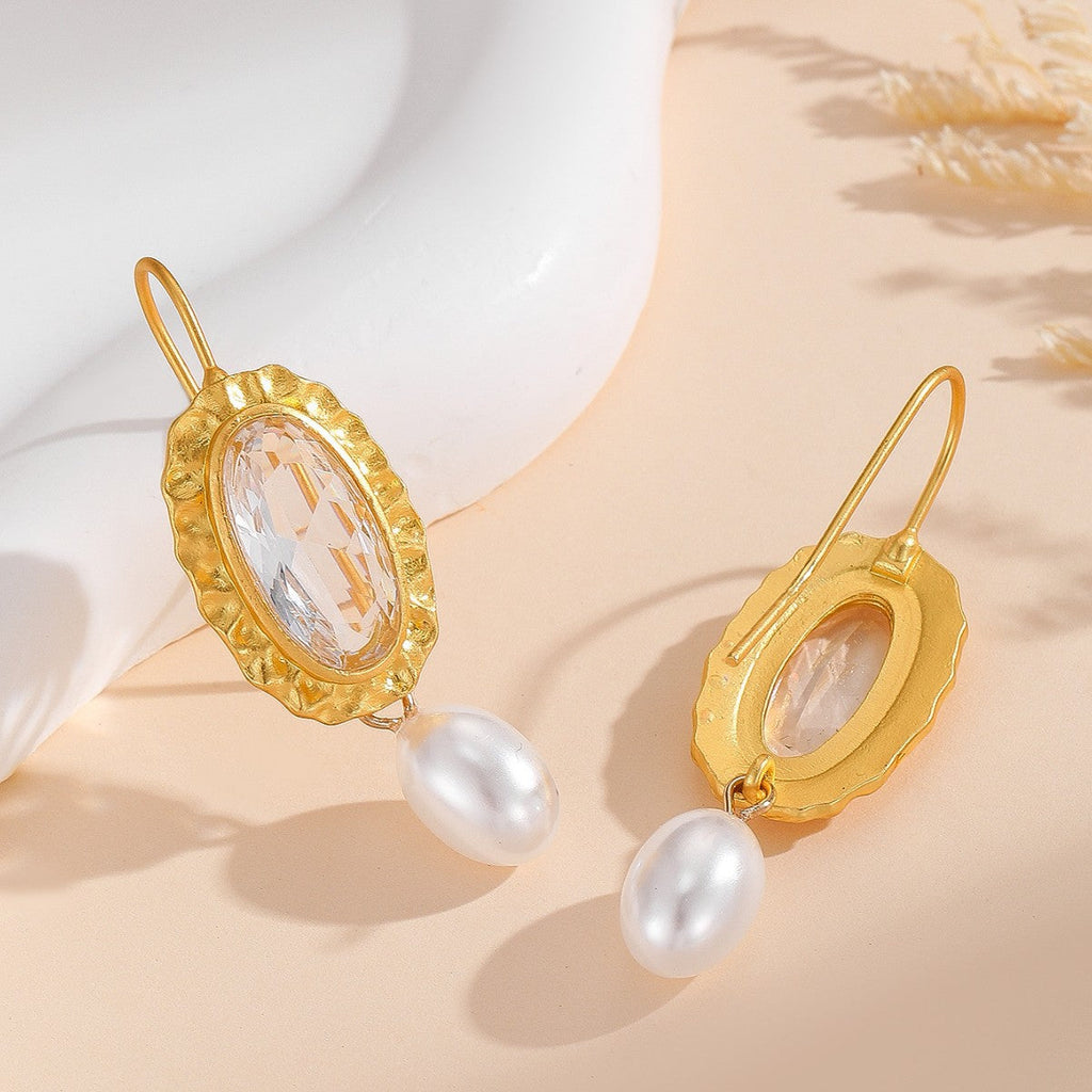 Classic Earring with Timeless Appeal