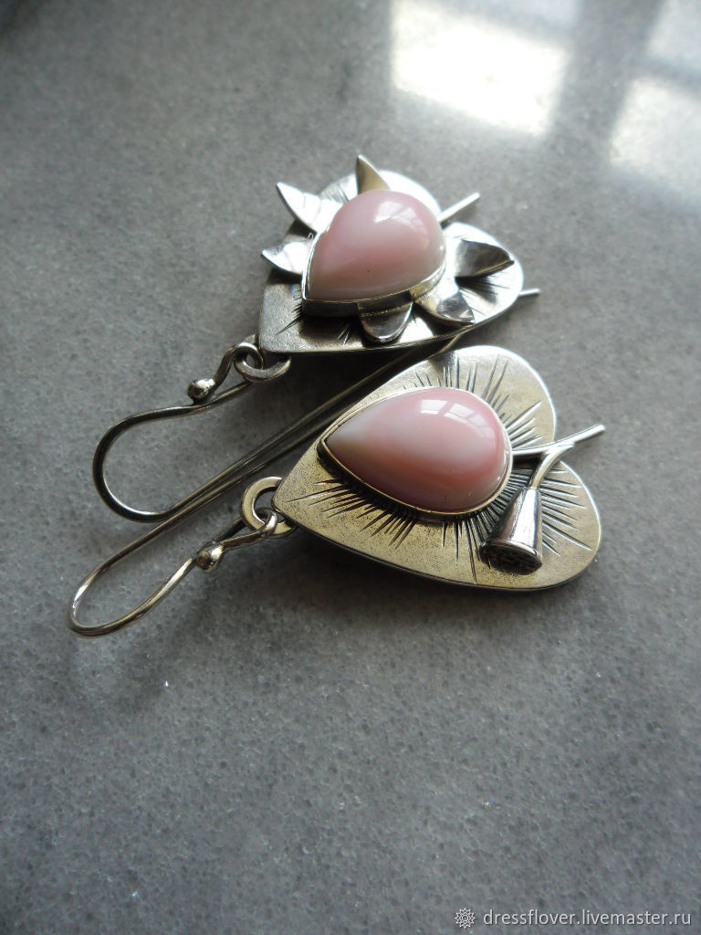 Romantic Earring for Special Moments