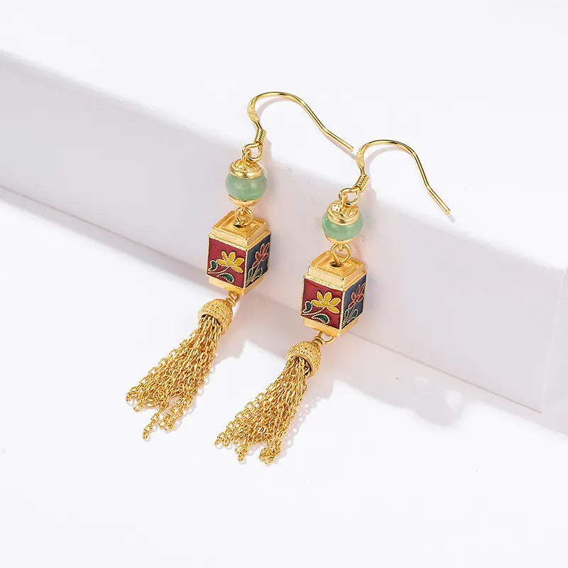Elegant Silver Earring for Every Occasion