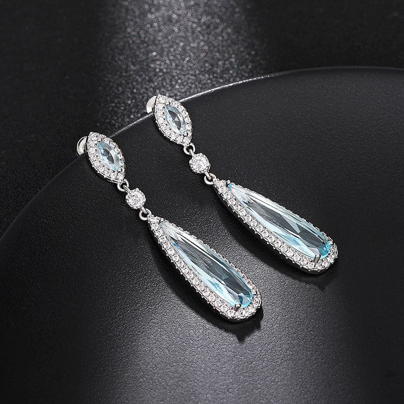 Romantic Earring for Special Moments