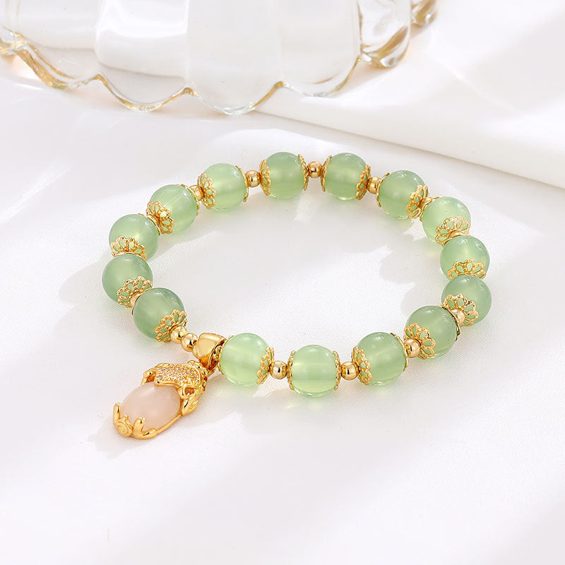 Classic Silver Bracelet with Timeless Appeal