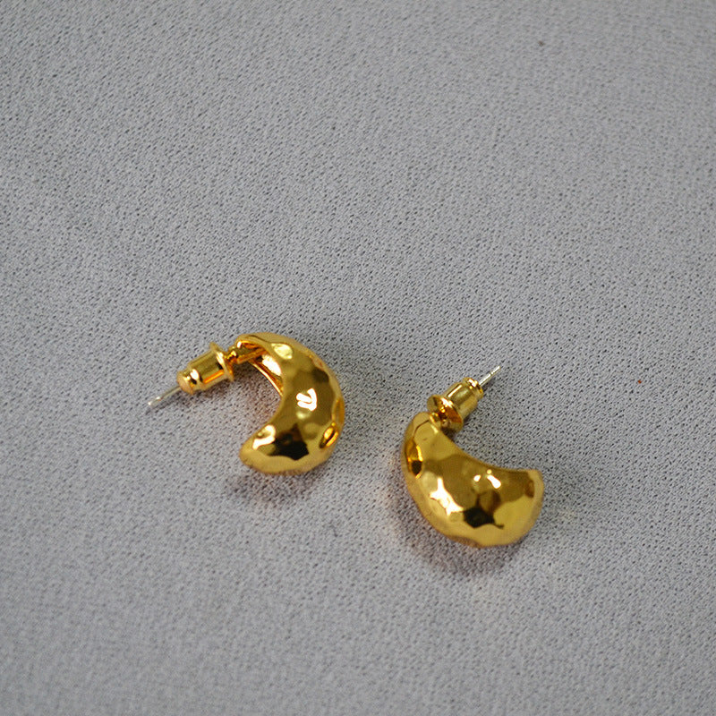 Classic Silver Earring with Timeless Appeal