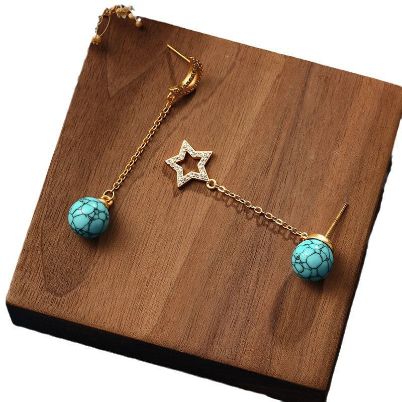 Stunning Gold Earring for Daily Wear