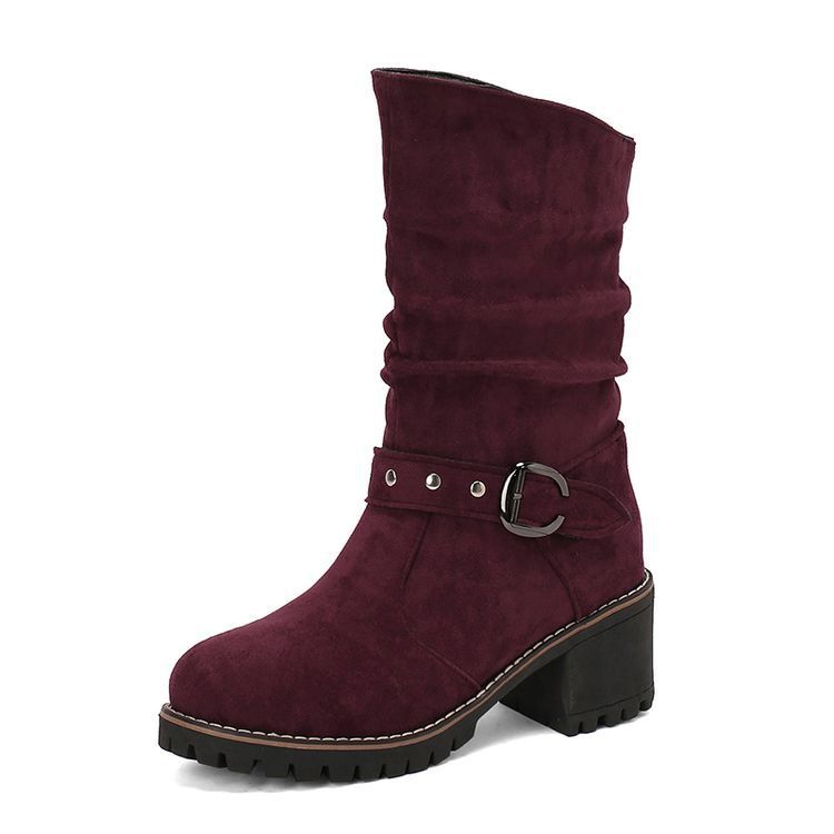 Graceful Orthopedic Boots for Modern Look