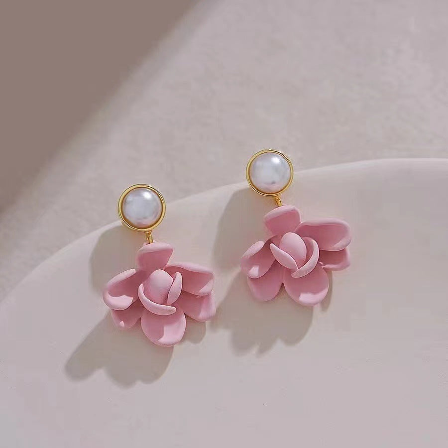 Stunning Earring for Daily Wear