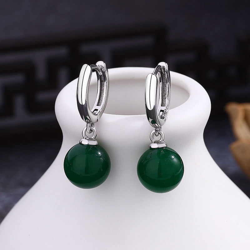 Charming Silver Earring for Any Occasion