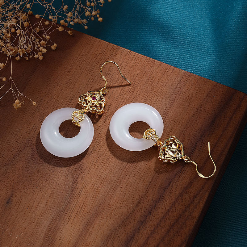 Classic Earring with Timeless Appeal