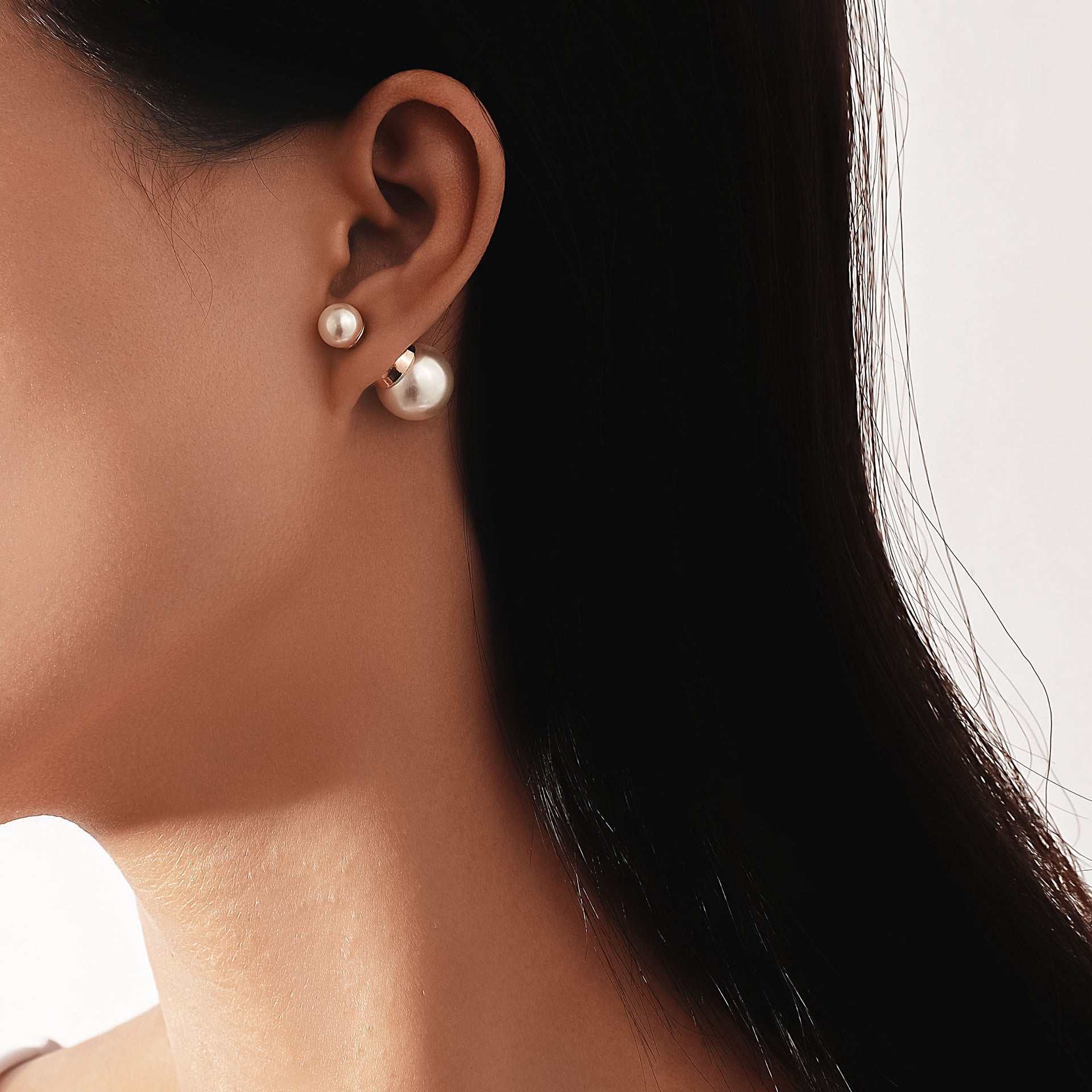 Romantic Pearl Earring for Special Moments