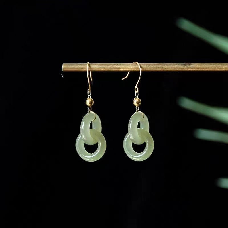 Stunning Silver Earring for Daily Wear