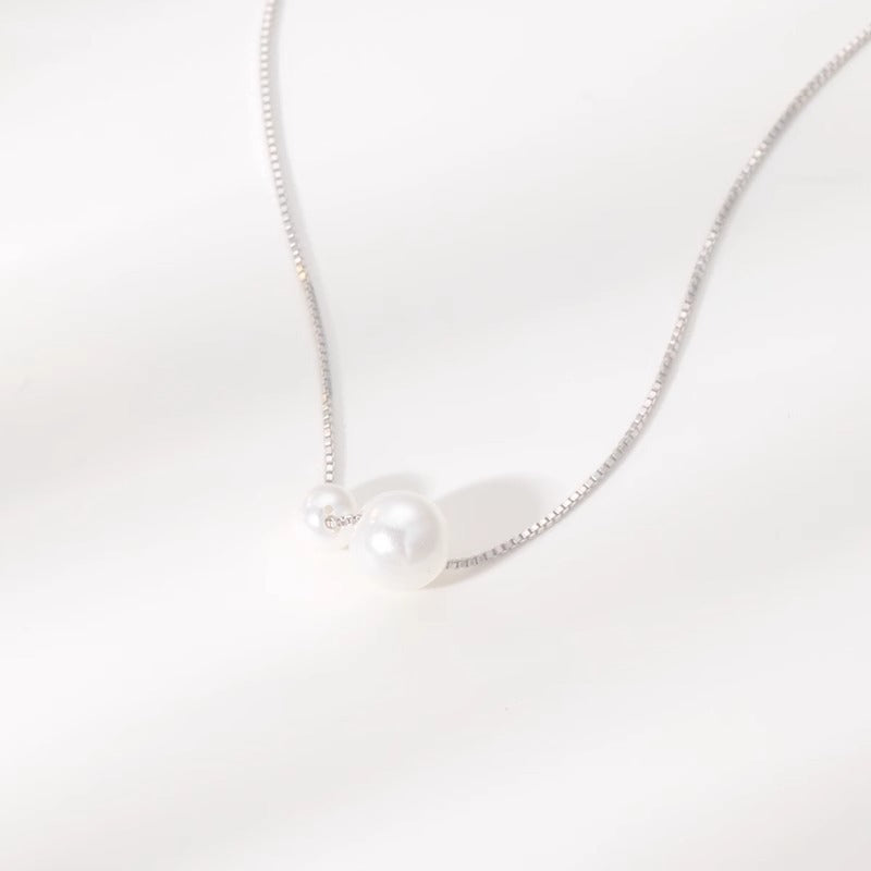 Romantic Pearl Necklace for Special Moments