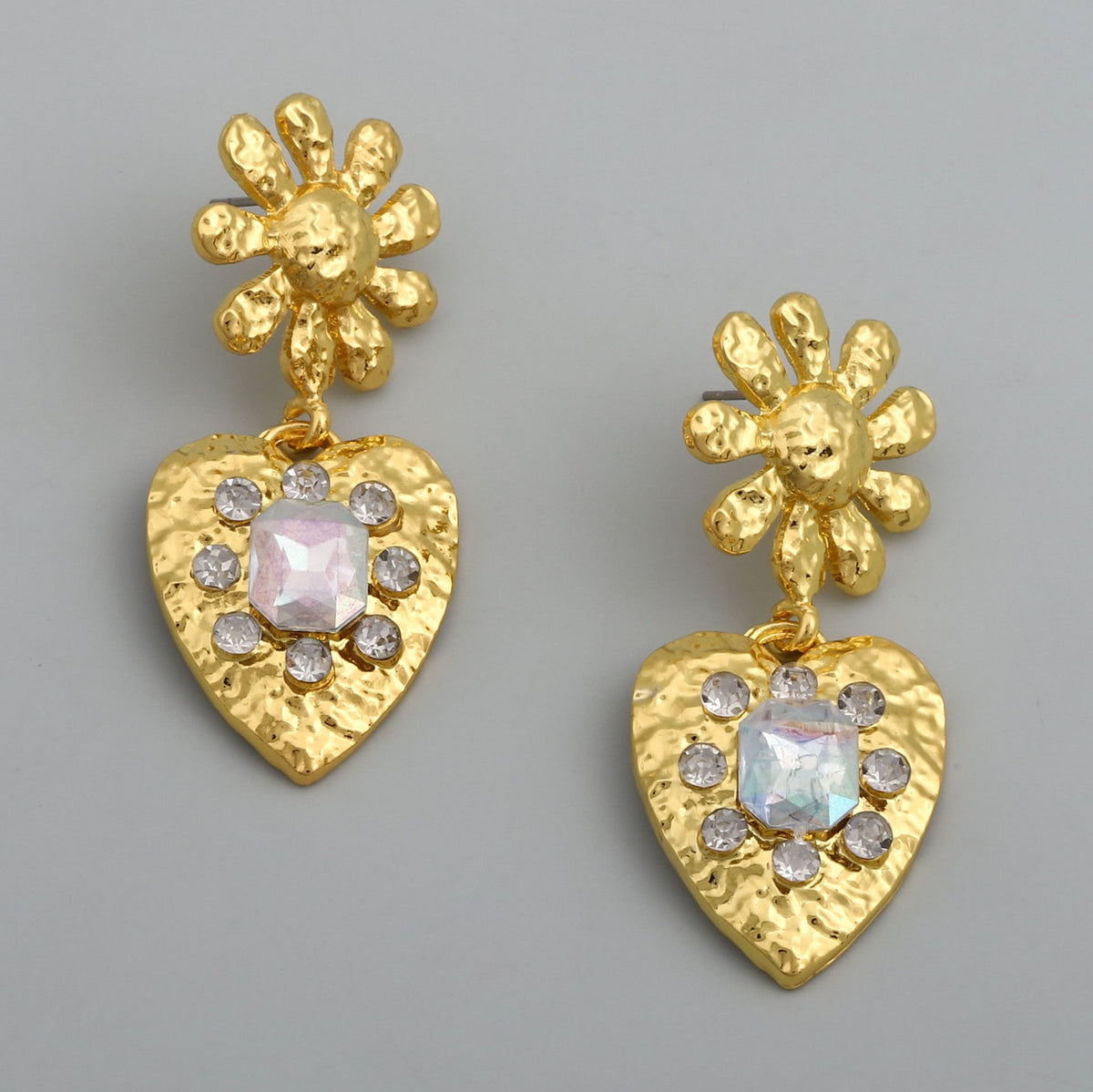 Classic Earring with Timeless Appeal
