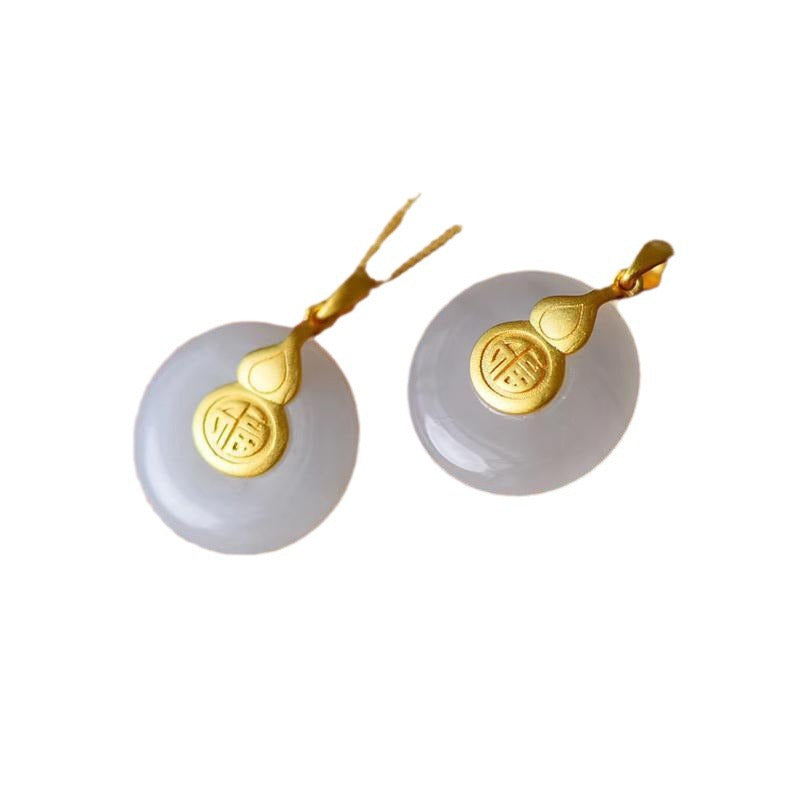 Charming Gold Necklace for Any Occasion