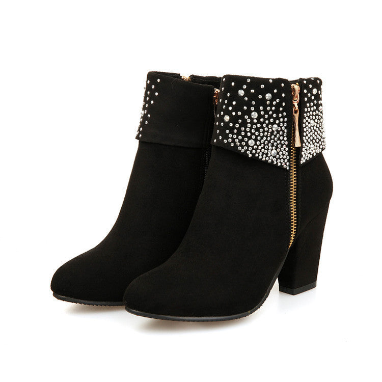 Graceful Orthopedic Boots for Modern Look