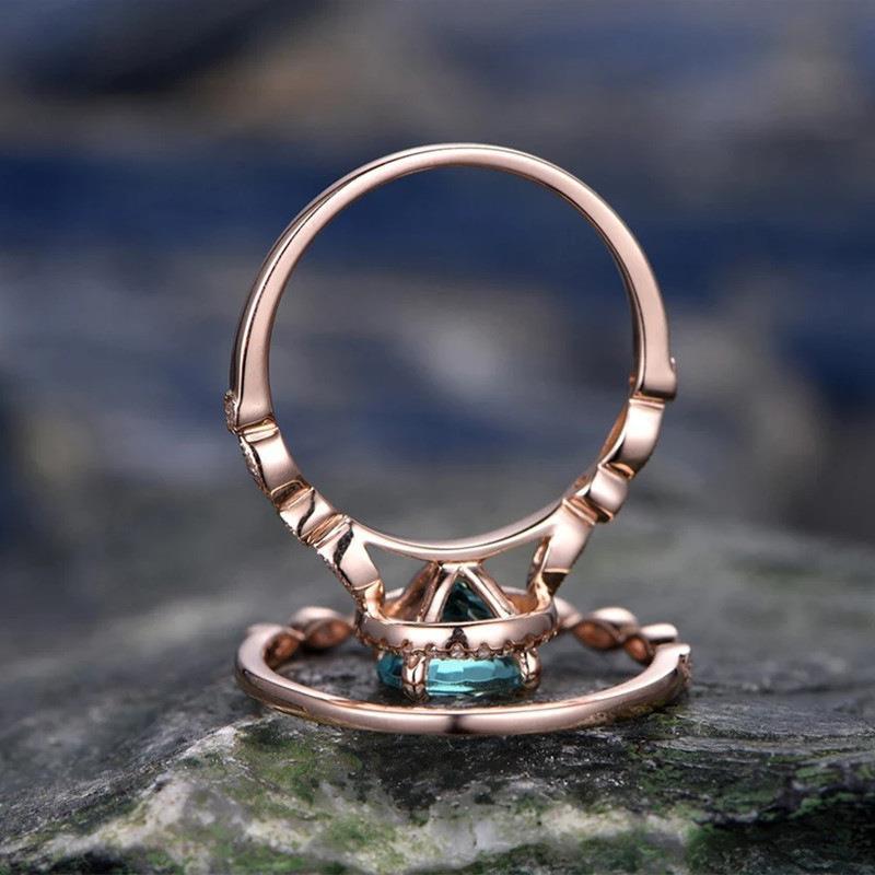 Charming Set for Any Occasion