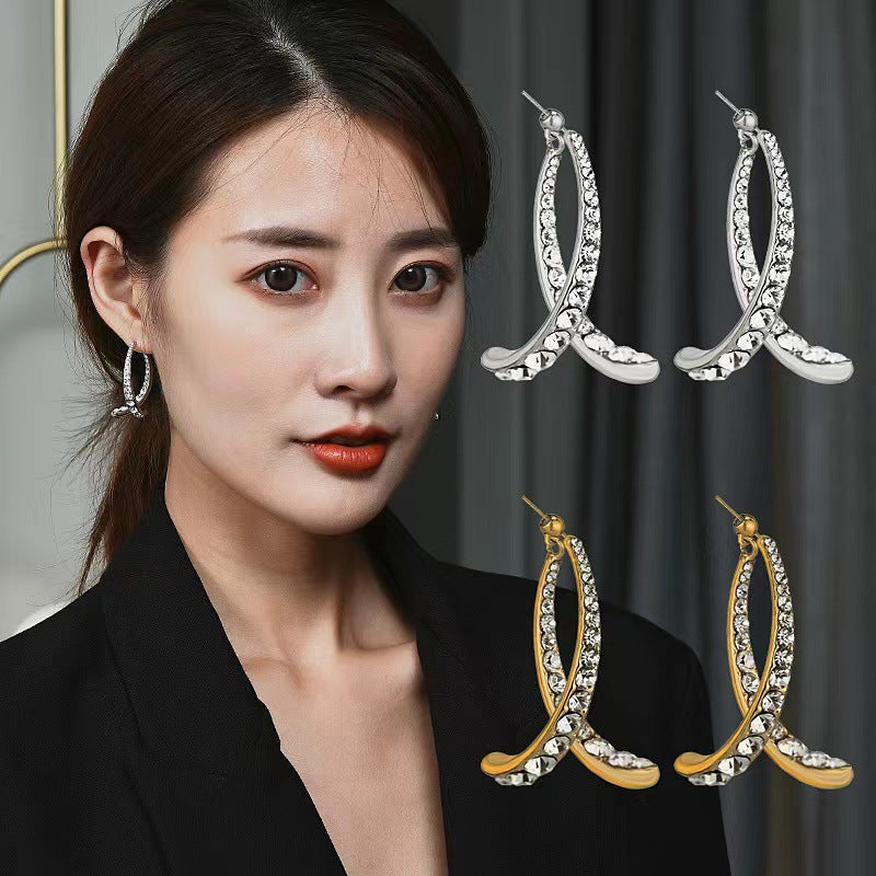 Stunning Silver Earring for Daily Wear