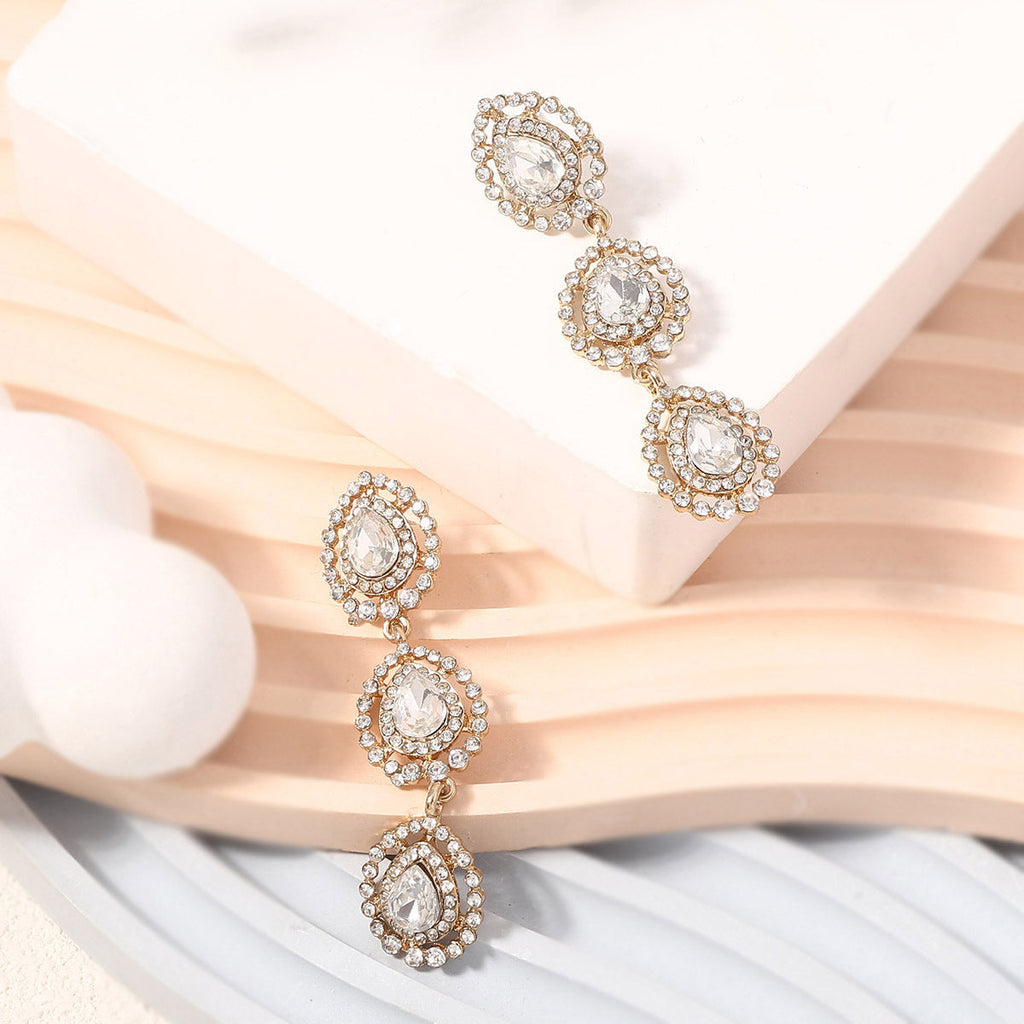 Charming Piece for Any Occasion